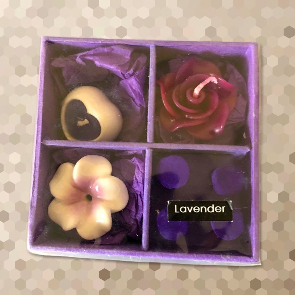 NIB: Lavender Candle and Incense Gift Set‎